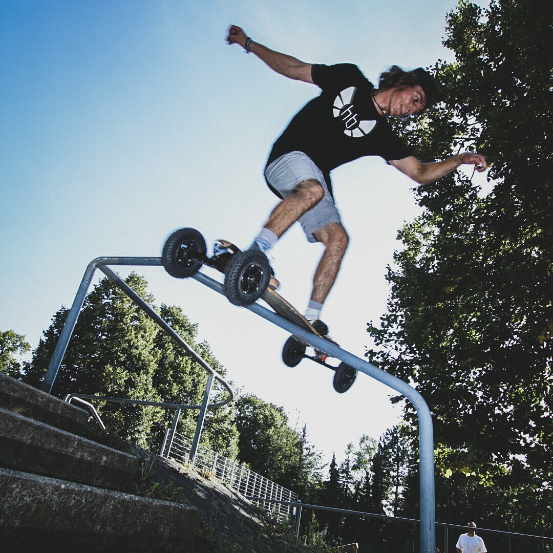 mountainboarding